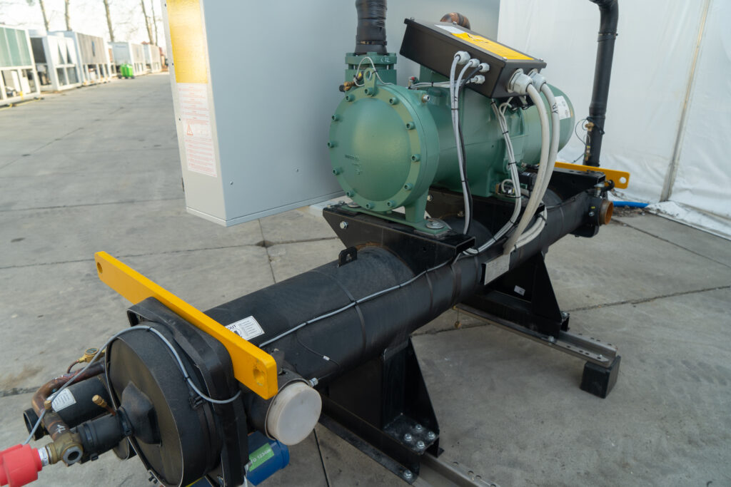 Watercooled chiller/Heat pump Climaveneta  FOCS W H 0501 106 kW/122 kW
