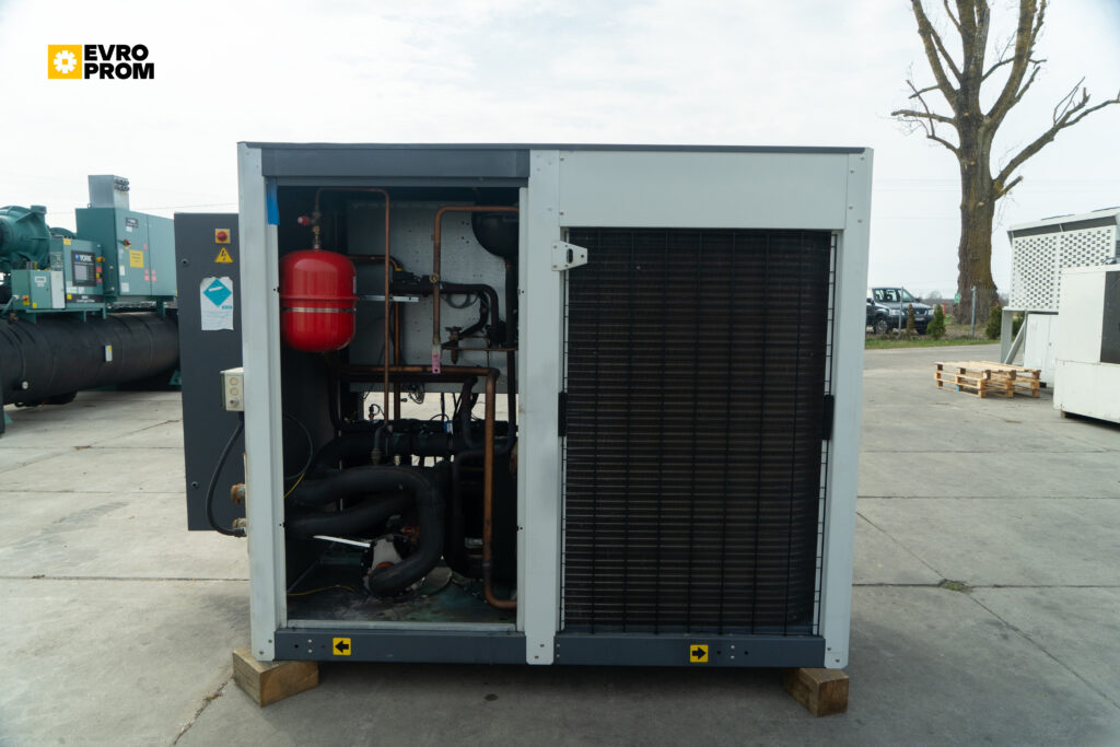 Kaltwassersatz/Wärmepumpe CIAT AQUACIAT2 ILDC 240V 61.5 kW/64.1 kW