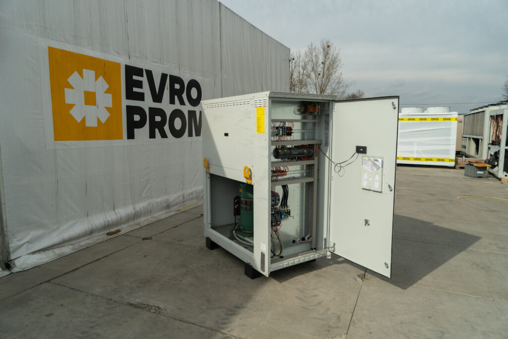 Kaltwassersatz/Wärmepumpe Climaveneta NX W Y H 0502 157.5 kW/175 kW