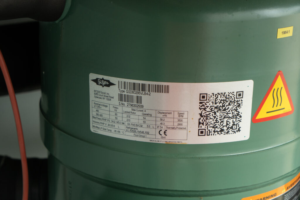 Kaltwassersatz/Wärmepumpe Climaveneta NX W Y H 0502 157.5 kW/175 kW