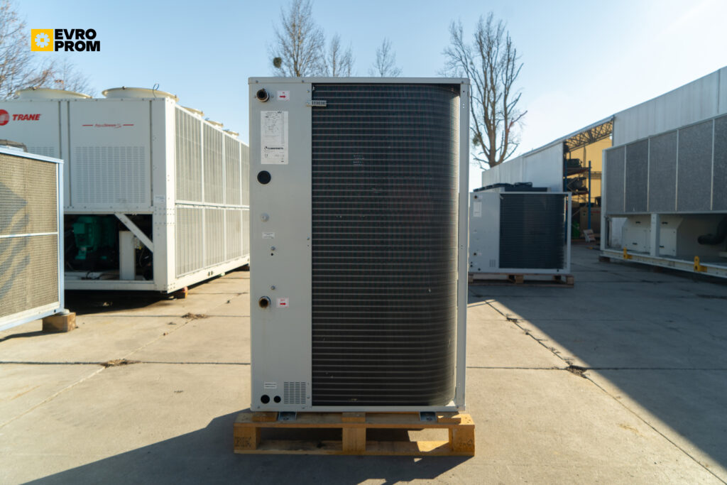 Чіллер CLIMAVENETA MECH IB G07/S 15Y 14.93 кВт