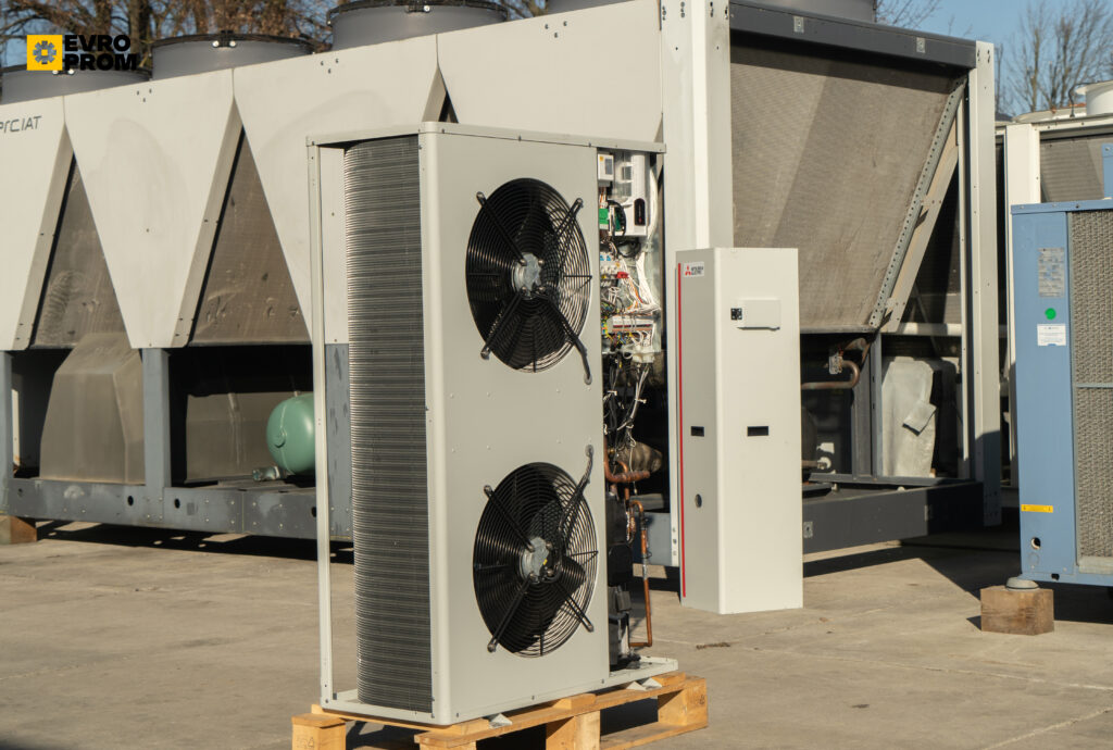 Чіллер CLIMAVENETA MECH IB G07/S 15Y 14.93 кВт