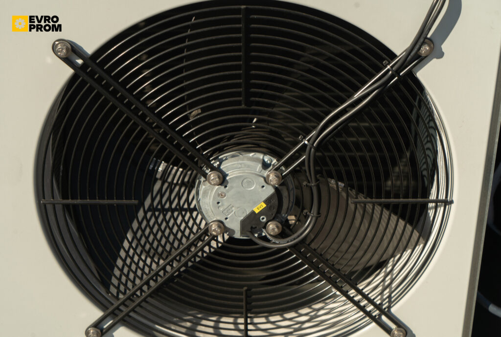Чіллер CLIMAVENETA MECH IB G07/S 15Y 14.93 кВт