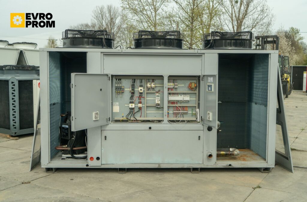 Aircooled chiller/Heat pump SYSTEMAIR AQSCL 170 176 kW/182 kW