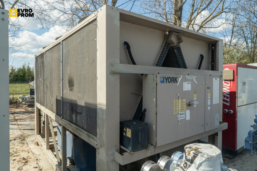 Kaltwassersatz YORK YCAL 0377SBХА 360 kW