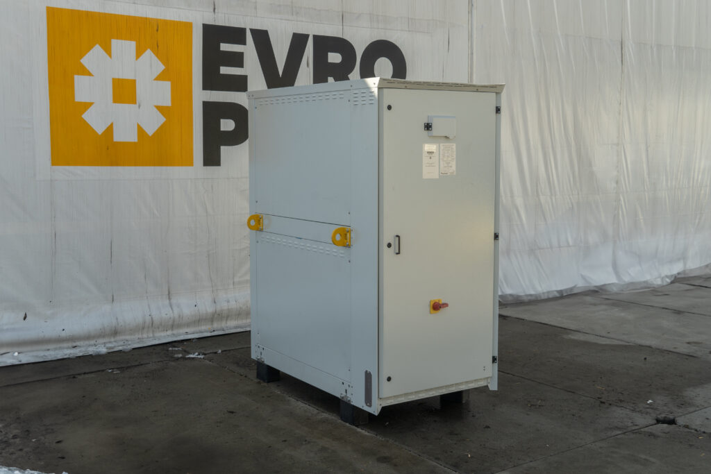 Kaltwassersatz/Wärmepumpe Climaveneta  NX WN 802 251 kW/282 kW