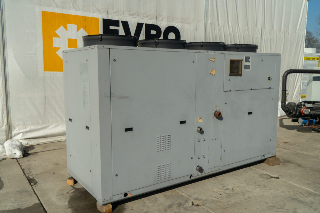 Kaltwassersatz UNIFLAIR ERAC 1221A 120 kW