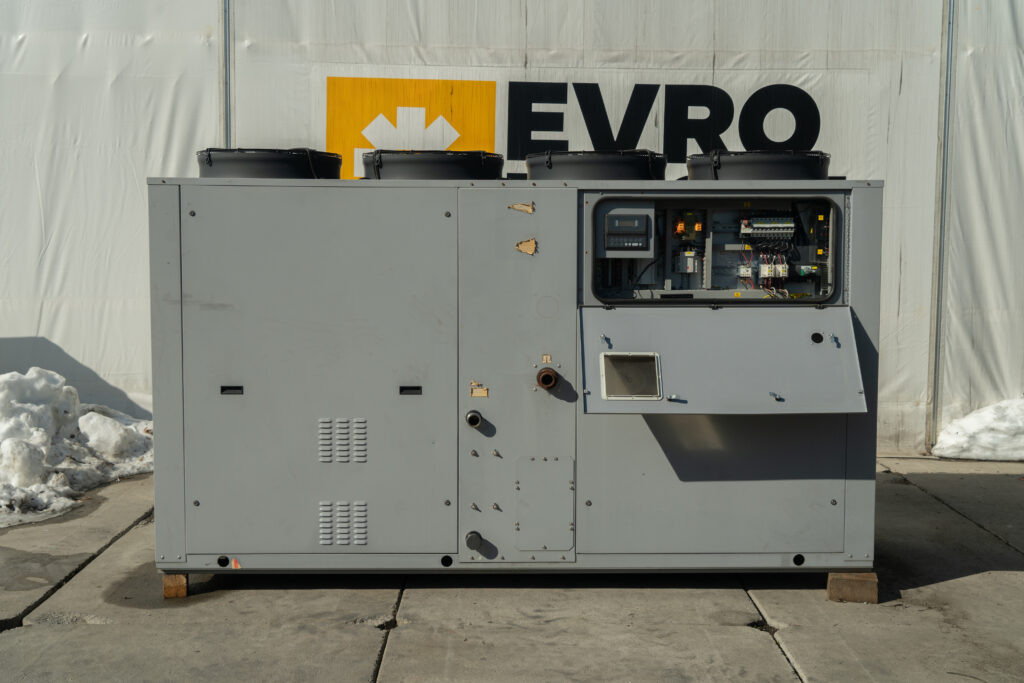 Kaltwassersatz UNIFLAIR ERAC 1221A 120 kW
