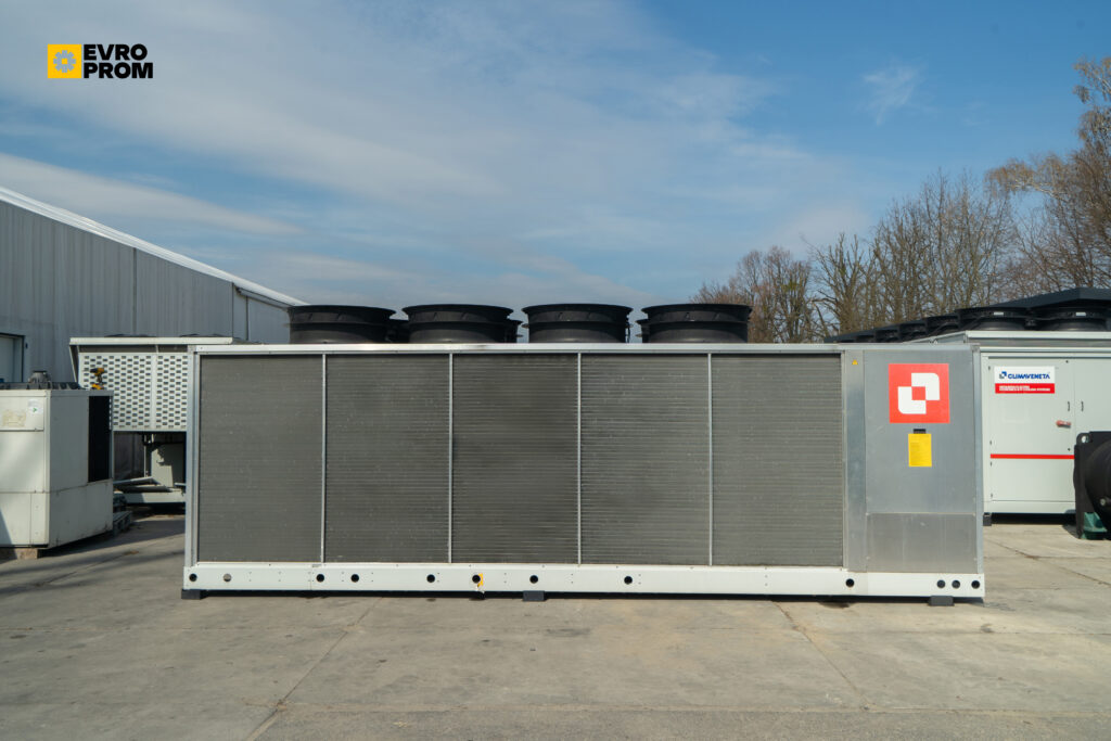 Kaltwassersatz/Wärmepumpe CLIMAVENETA NX N Y/CA 1104T 311 kW/327 kW