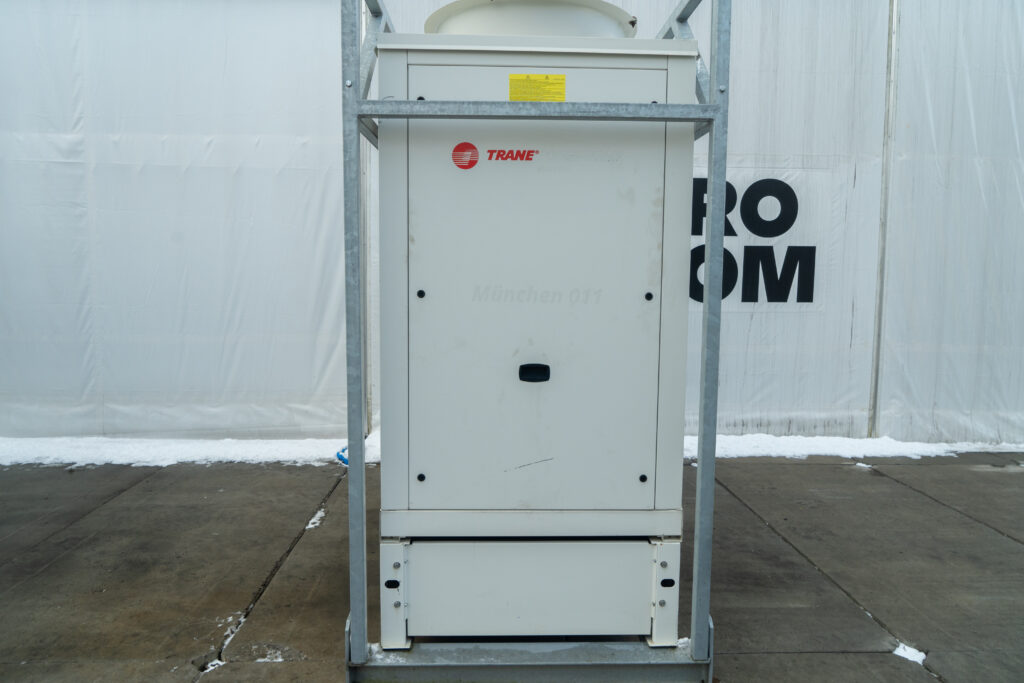 Чиллер Trane ECGAN 450 122 кВт