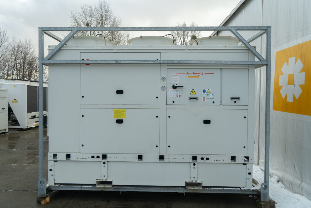 Чиллер Trane ECGAN 450 122 кВт