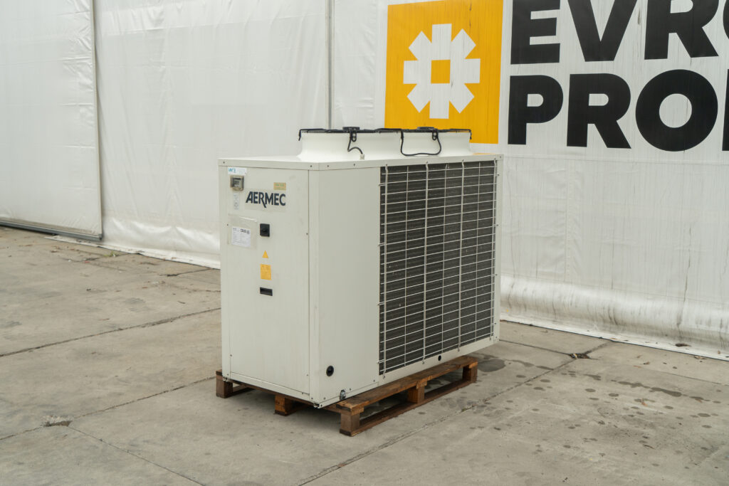 Aircooled chiller/Heat pump AERMEC ANL152HA 32.5 kW/35 kW