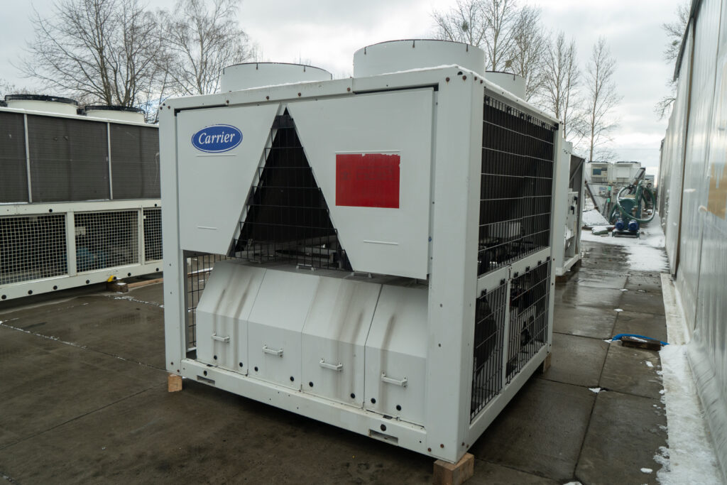 Чіллер Carrier 30RB0262 271 кВт