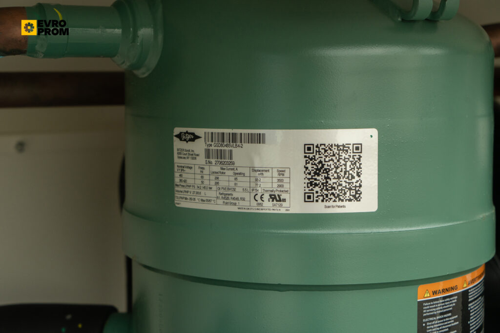 Aircooled chiller/Heat pump Panasonic ECO I W AQUA 450 H 420 kW/451 kW