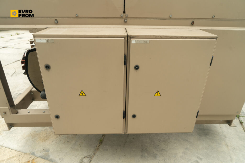 Kaltwassersatz YORK YCAS0475EB 446 kW