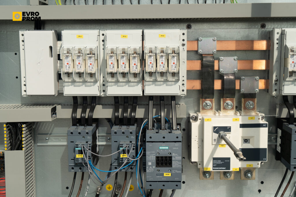 Kaltwassersatz CLIMAVENETA NX2 G06/K 0706 656.5 kW