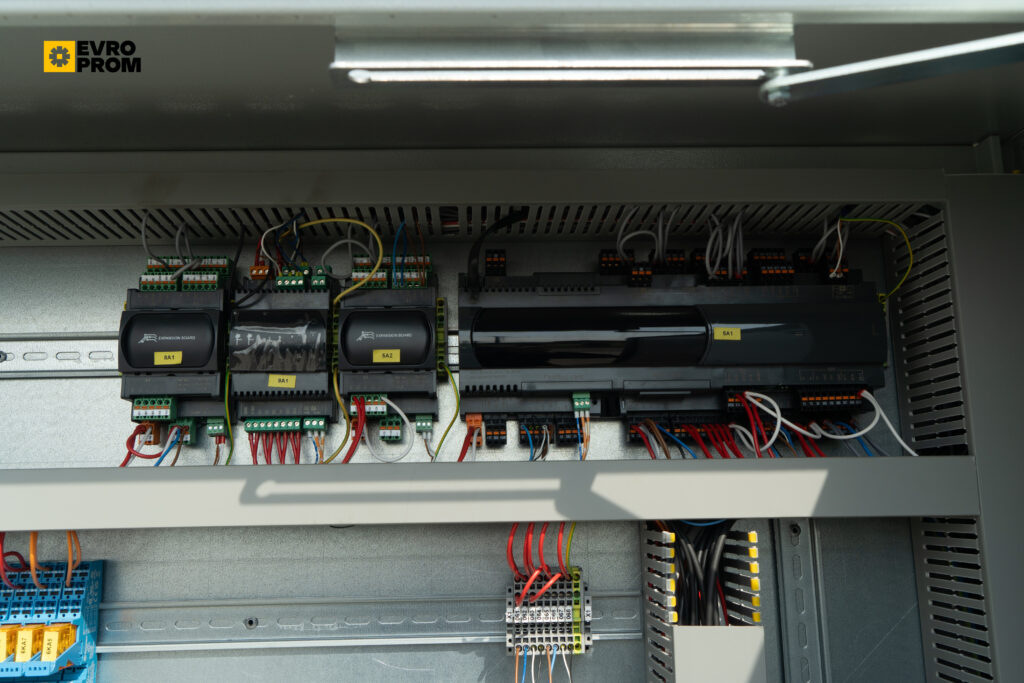 Kaltwassersatz CLIMAVENETA NX2 G06/K 0706 656.5 kW