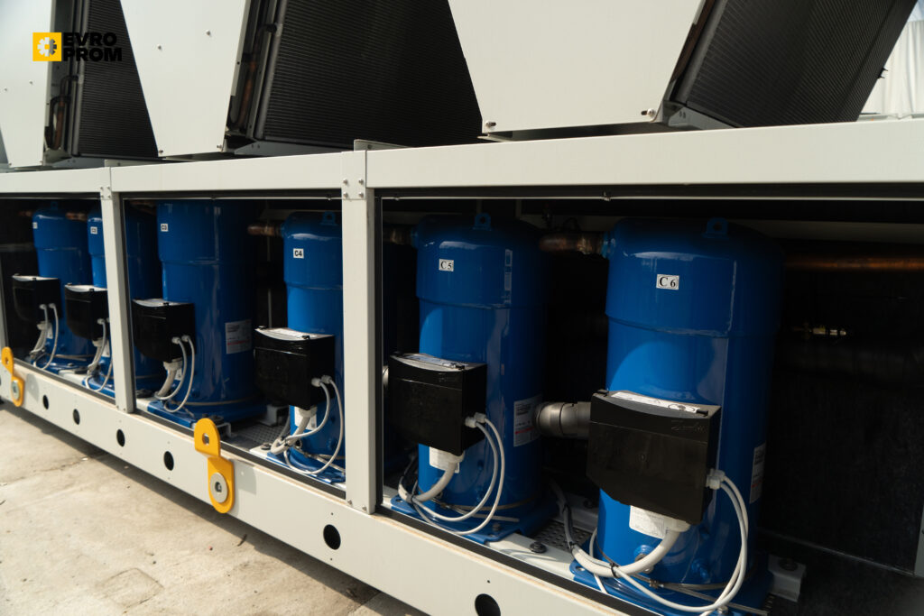 Kaltwassersatz CLIMAVENETA NX2 G06/K 0706 656.5 kW