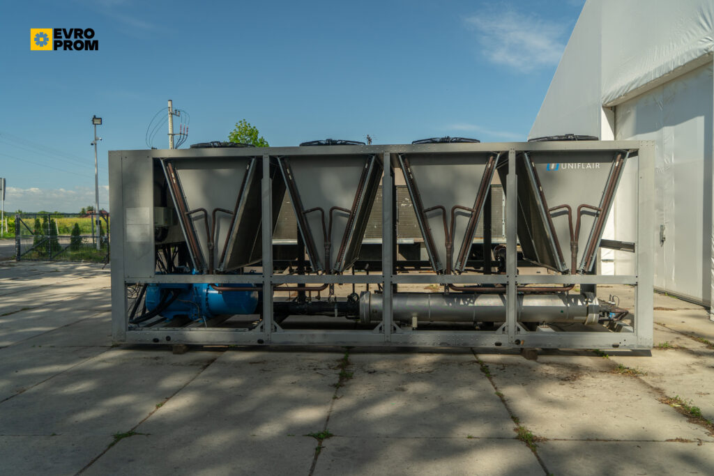 Kaltwassersatz Uniflair BREC2202A 503 kW