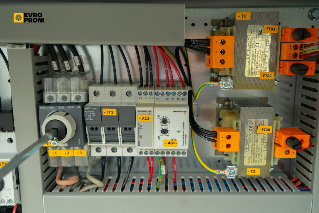 Aircooled chiller MTA TAEevo Tech 081 22 kW