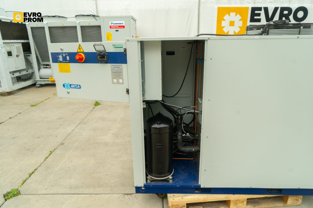 Aircooled chiller MTA TAEevo Tech 081 22 kW