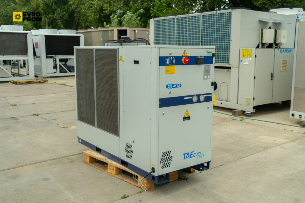Aircooled chiller MTA TAEevo Tech 081 22 kW