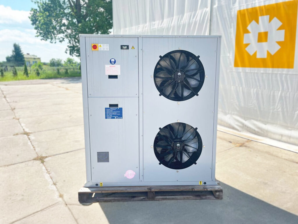 Чиллер/Тепловой насос SYSTEMAIR SYSCROLL 30 28/26 кВт