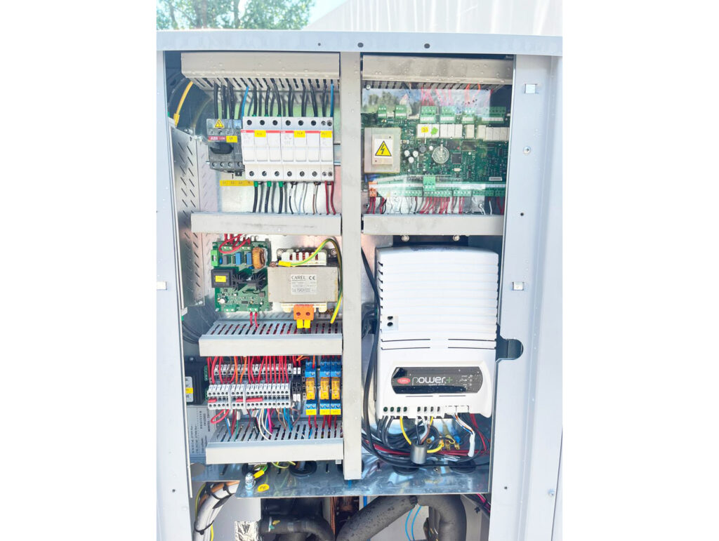 Чиллер/Тепловой насос SYSTEMAIR SYSCROLL 30 28/26 кВт