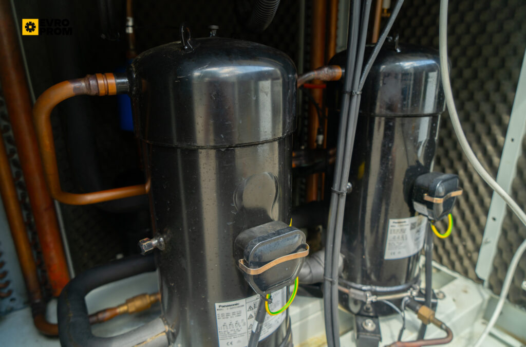Чиллер REMKO KWG 500 FC P SLN 47.3 кВт