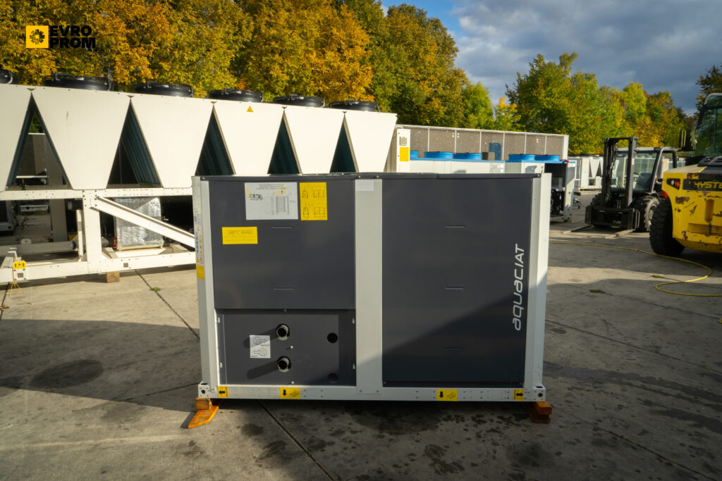 Чіллер/Тепловий насос CIAT ILD 0240R 0021 61.6 кВт/62.2 кВт
