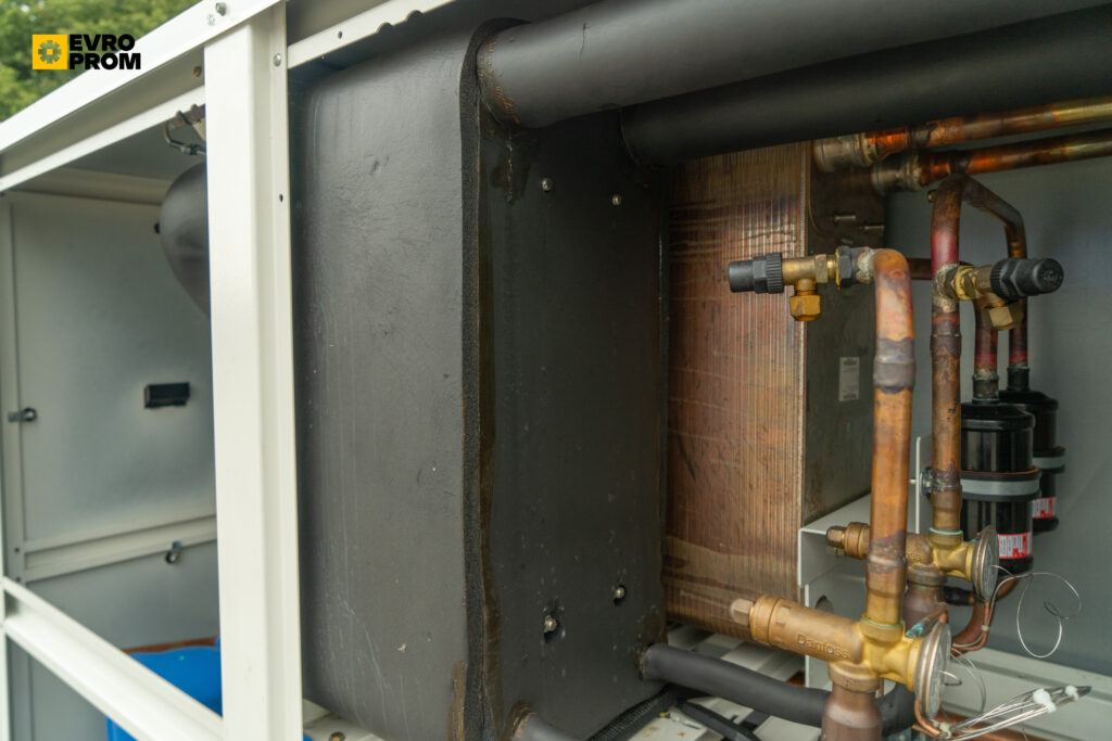 Watercooled chiller Trane ECGWN207BA2D11DC 251.7 kW