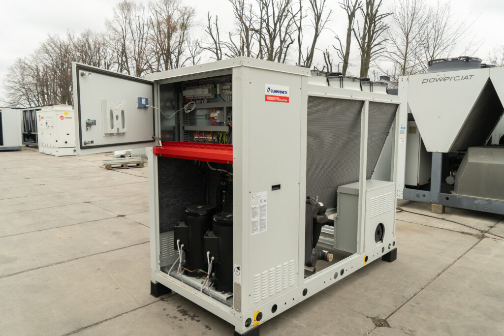 Kaltwassersatz CLIMAVENETA NX2 G06 0082 69 kW