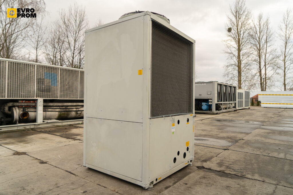 Aircooled chiller/Heat pump BLUEBOX GEYSER 2 MT 52 54.3 kW / 45.6 kW