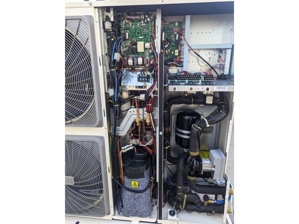Чиллер/Тепловой насос Clivet WSAN-YMi 81 13.8/16.2 кВт