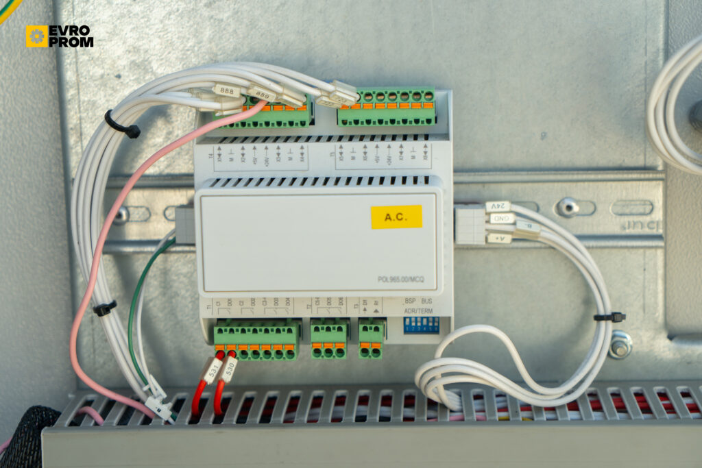 Чиллер McQuay MCEnergy MONO 073.1 SE ST 256 кВт