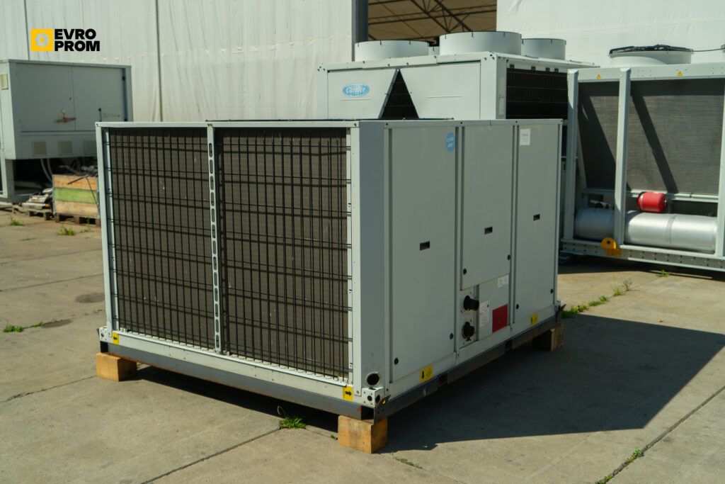 Чиллер CARRIER 30RA 090 B0723 PEE 89 кВт