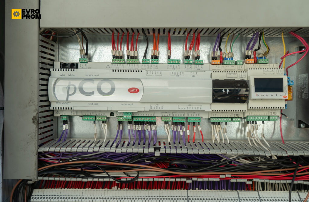 Чіллер CF Chillers CFA P 60.4LT 325 кВт