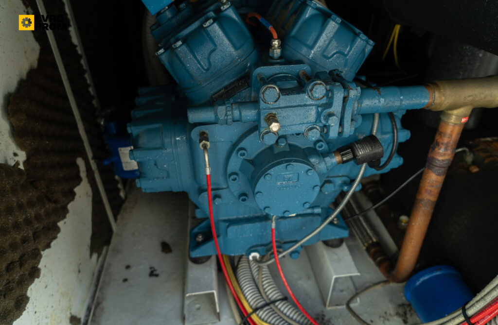 Чіллер CF Chillers CFA P 60.4LT 325 кВт