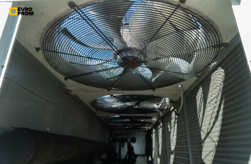 Чіллер CF Chillers CFA P 60.4LT 325 кВт