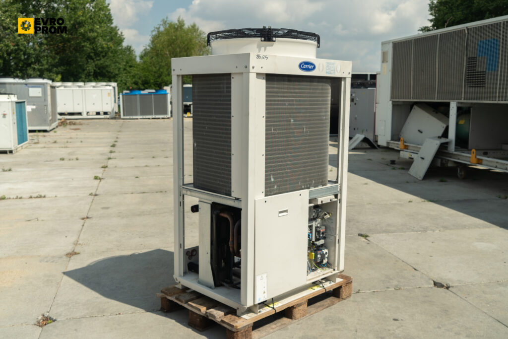 Kaltwassersatz/Wärmepumpe Carrier 30RQ 033 0313 PE 32.3 kW/34.3 kW