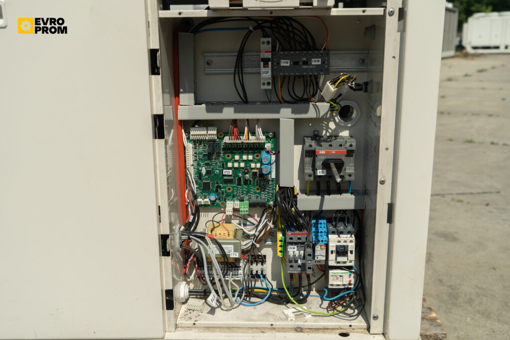 Kaltwassersatz/Wärmepumpe Carrier 30RQ 033 0313 PE 32.3 kW/34.3 kW
