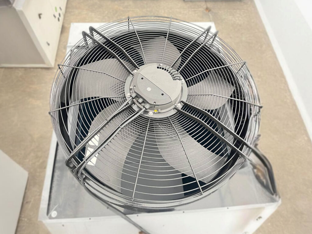 Чиллер/Тепловой насос SYSTEMAIR AQR290-H050.PROTO 46/54 кВт