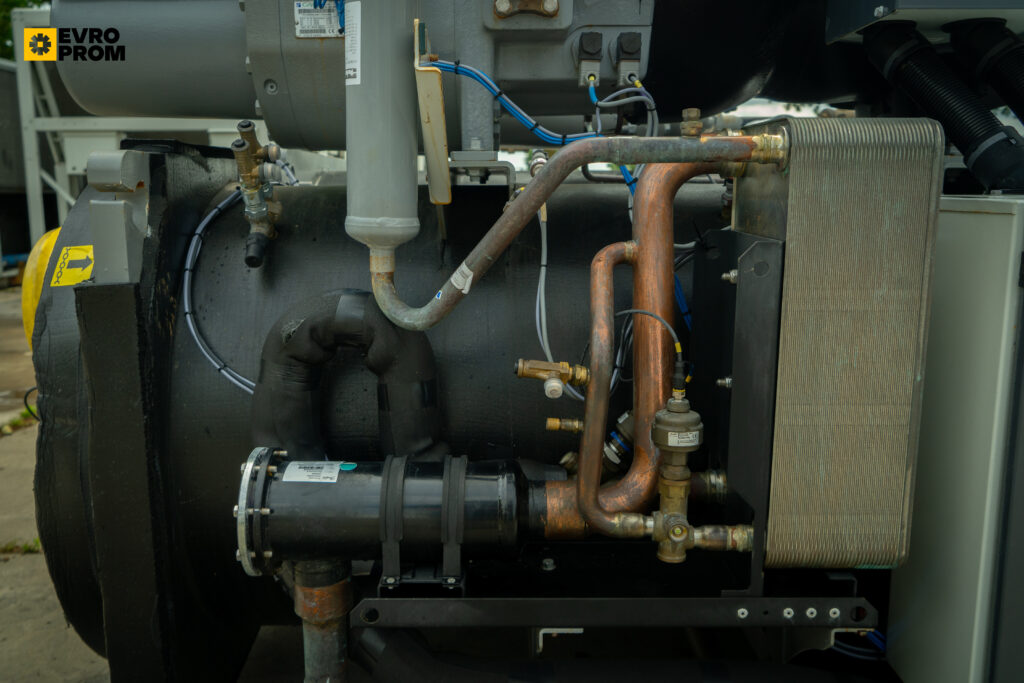 Watercooled chiller/Heat pump CIAT LWHE 4628E0003- 1736 kW/ 1964 kW