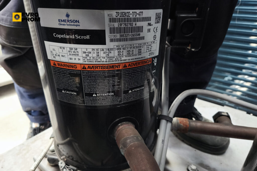Чиллер/Тепловой насос SYSTEMAIR SYSAQUA65 H 2P SP FSC SYS AVM T VC 65.8 кВт/69.6 кВт