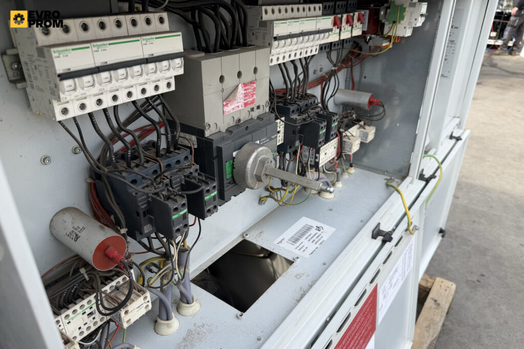 Aircooled chiller CARRIER 30RBS 160A0234 PE 156 KW