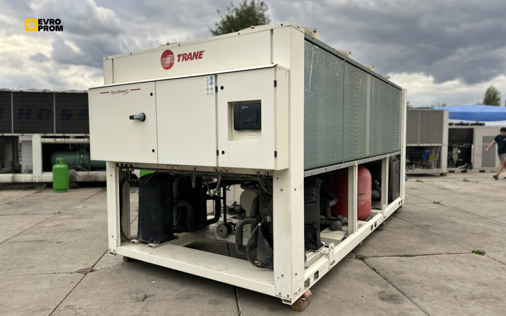 Aircooled chiller/Heat pump Trane CXAN209 277 kW / 291 kW