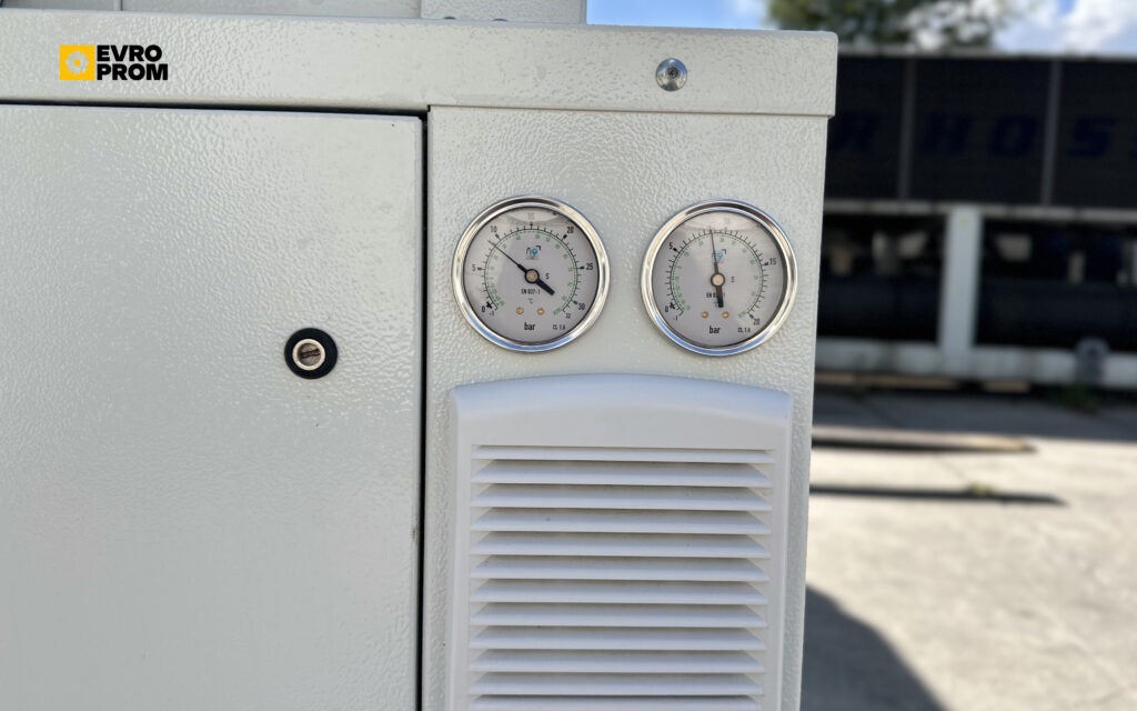 Aircooled chiller/Heat pump EMICON GPE 881 KP 72 kW/86 kW