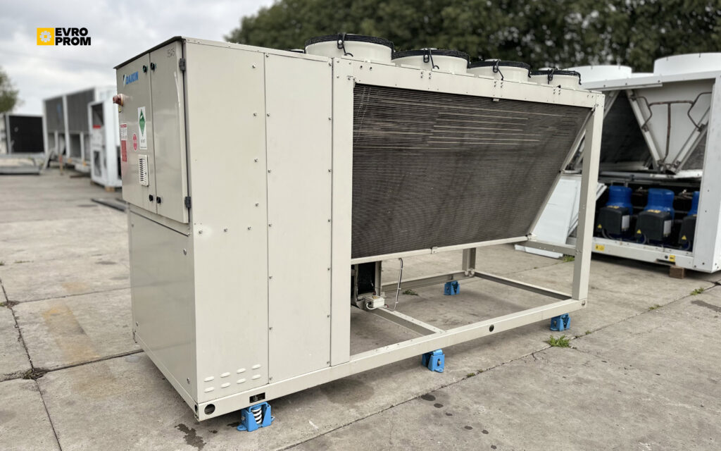 Kaltwassersatz Daikin EWAQ155G-SS139 154.4 kW
