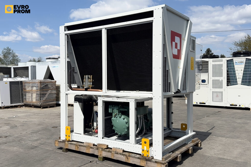 Aircooled chiller CLIMAVENETA FX G04 A 0751 112 kW