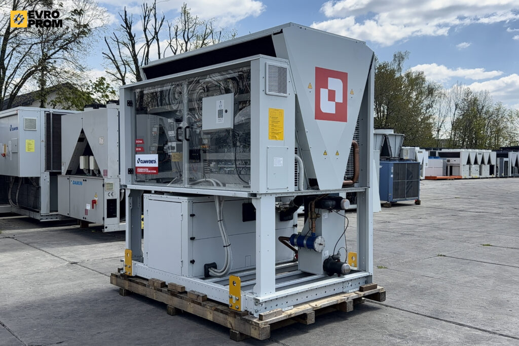 Aircooled chiller CLIMAVENETA FX G04 A 0751 112 kW